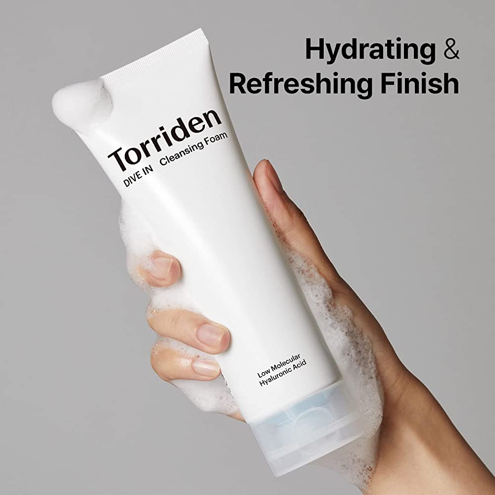 DIVE-IN Low Molecular Hyaluronic Acid Cleansing Foam