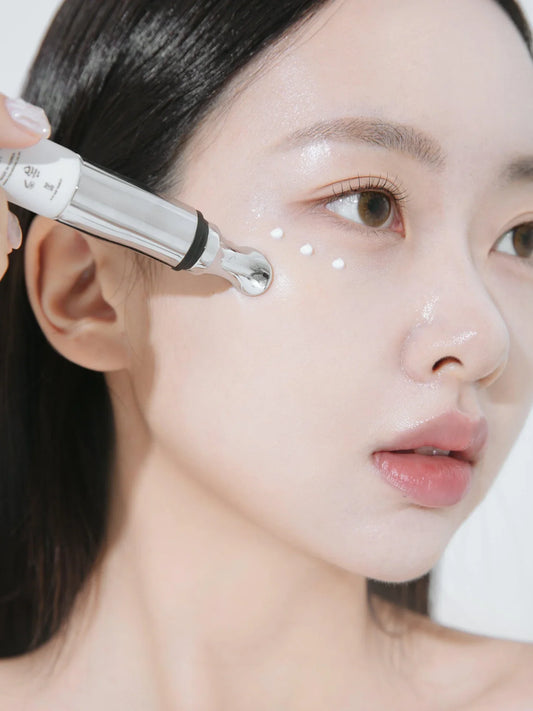 Black Yuja Bean Lifting Auto Eye Cream